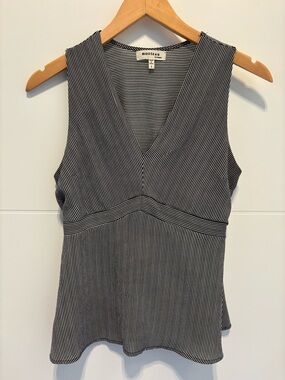 Monteau Black & White Pinstripe V-Neck Sleeveless Tank